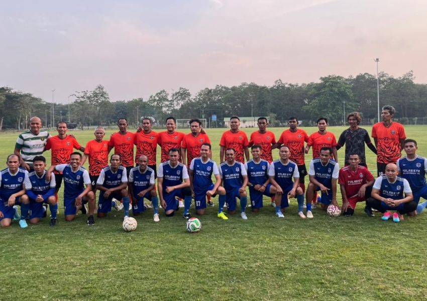 Menjaga Kebugaran 77 FC Cukur Tim Polresta Deli Serdang 2-0