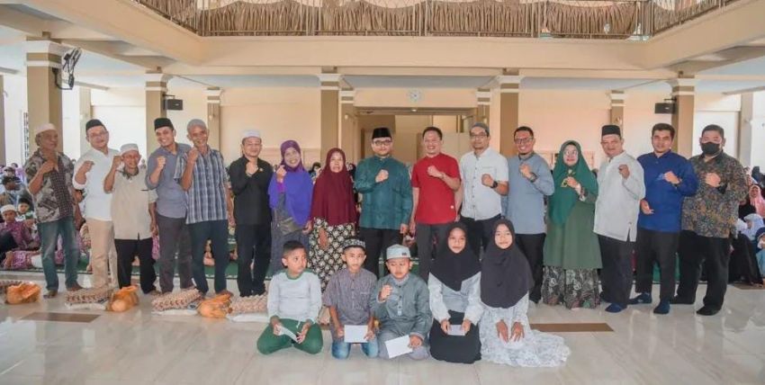 350 Sembako dan 150 Santunan Dibagikan, Wali Kota Padangsidimpuan Apresiasi Kepedulian SDIT Nurul Ilmi