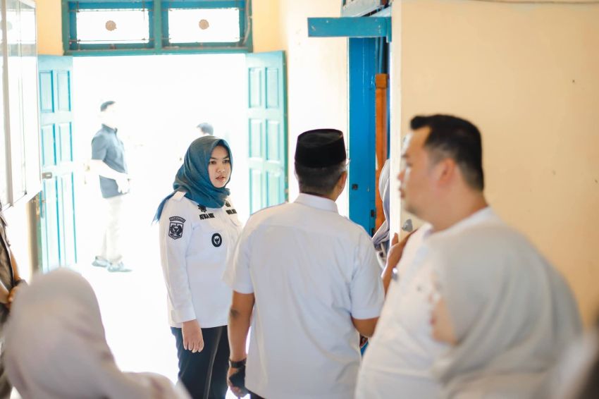 Gak Main-Main! Wabup Atika Sidak Puskesmas dan Kantor Camat, Pastikan Pelayanan Tetap Prima