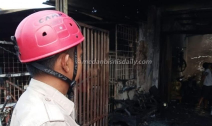 Rumah Permanen Terbakar, 2 Bangunan Terimbas 1 Korban Terluka