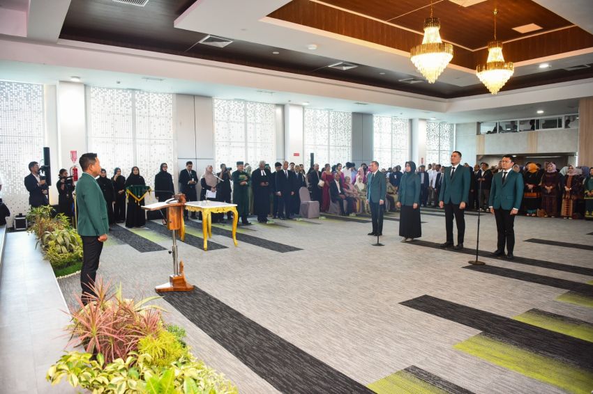 Lantik Wakil Rektor dan Sekretaris Universitas, Rektor USU Ingatkan Pentingnya Kerja Keras dan Integritas