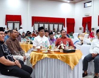 Pererat Silaturahmi di Bulan Suci, Ketua DPRD Medan Hadiri Buka Puasa Bersama Wali Kota dan Forkopimda
