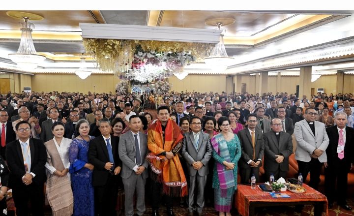 Gubernur Bobby Nasution Hadiri Pembukaan Sinode ke-65 HKI di Medan