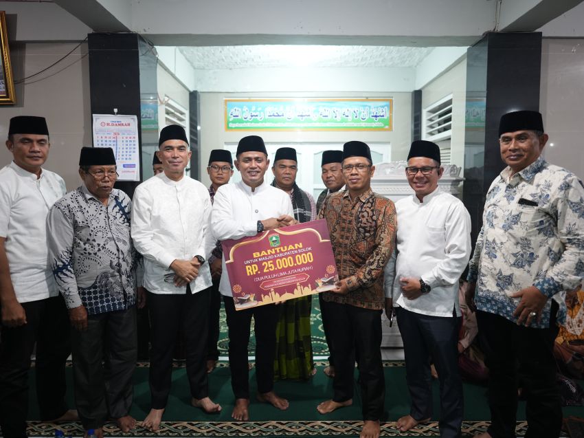 Bupati Solok Safari Ramadhan di Masjid At Taqwa Sawah Baruah