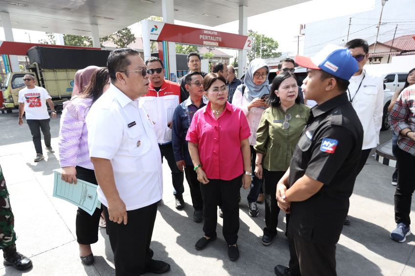 Wali Kota bersama Forkopimda melakukan inspeksi mendadak pasar menjelang Hari Raya Idul Fitri 1447 H/2026 M