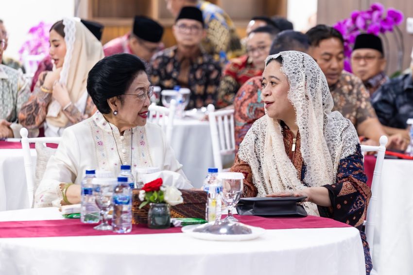 Ketua DPR RI Puan Maharani Berbuka Puasa Bersama Ketua Umum PDI Perjuangan Megawati Soekarnoputri dan Anggota Fraksi PDIP DPR RI