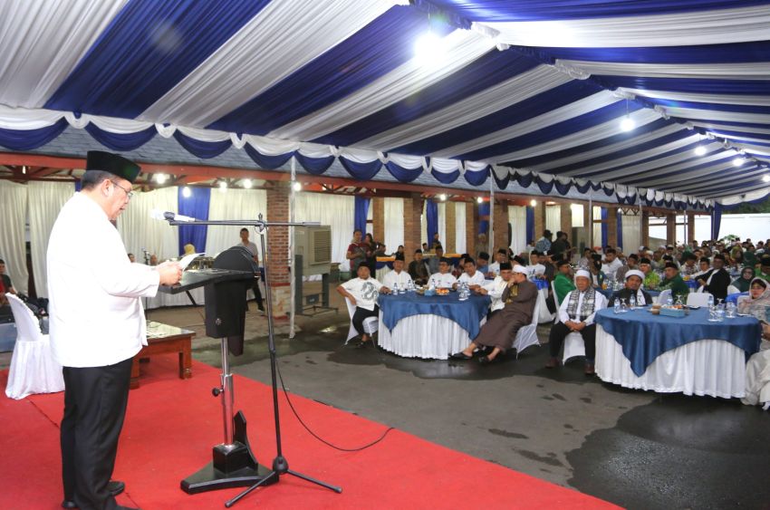 Wali Kota Pematangsiantar menggelar acara berbuka puasa