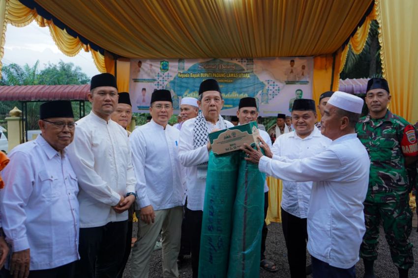 Safari Ramadan di Simangambat Julu, Wakil Bupati Paluta Basri Harahap Ingatkan BPJS dan Bansos Adalah Hak Masyarakat