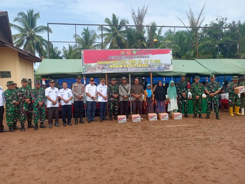 Polres Padangsidimpuan Turut Hadir di Penutupan TMMD ke-127, Perkuat Kolaborasi TNI&ndash;Polri dan Pemda