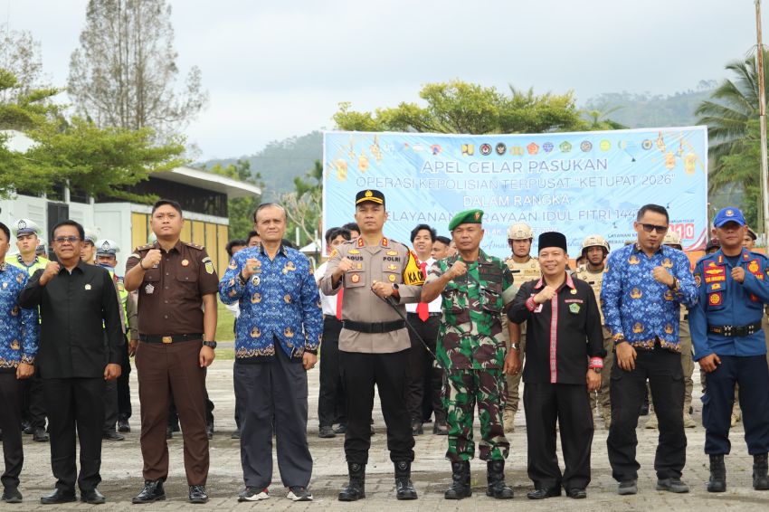 Kapolres Pakpak Bharat Pimpin Apel Gelar Pasukan Operasi Ketupat 2026