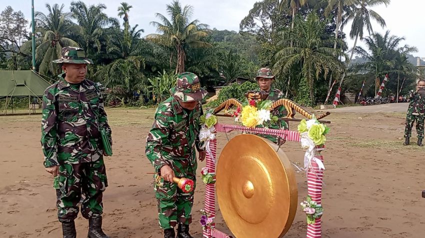 Gema Gong di Tanah Sangkunur: Gladi Kotor Penutupan TMMD ke-127 Kodim 0212/Tapsel Penuh Khidmat