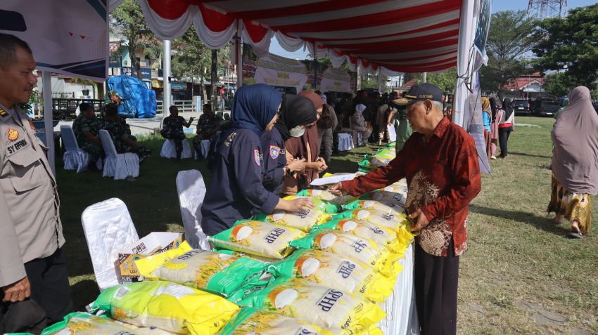 Polresta Deli Serdang Laksanakan Gerakan Pangan Murah (GPM) dan Gelar Bazar Pasar Murah
