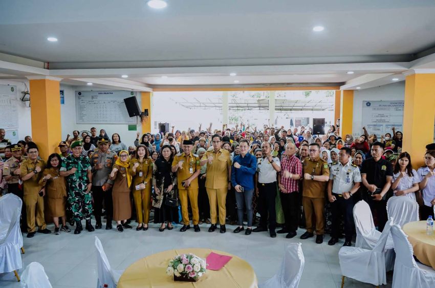 Pemko Medan Apresiasi Pembagian 2.000 Paket Sembako, Rico Waas Tekankan Pentingnya Solidaritas Sosial