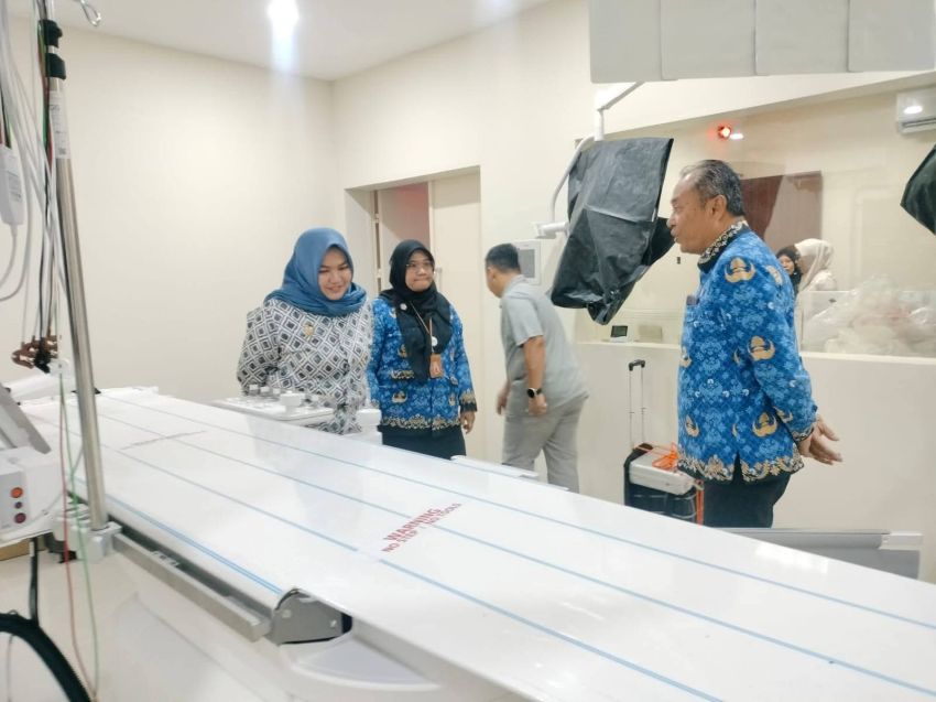 Wabup Atika Tinjau CT Scan 64 Slice dan Cath Lab RSUD Panyabungan, Layanan Kesehatan Madina Makin Modern