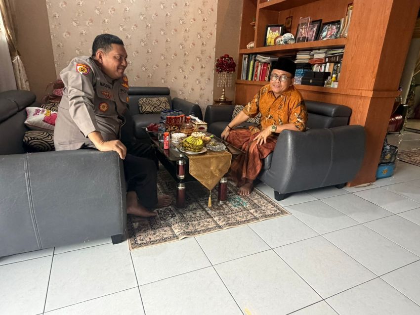 Hangatnya Idul Fitri, Kapolda Sumatera Utara melalui Irwasda Bersilaturrahim ke Sejumlah Ulama