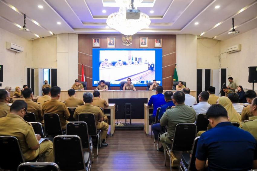 Jelang Idul Fitri, Rico Waas Pimpin Rapat Koordinasi Trantibum untuk Pastikan Keamanan Kota Medan