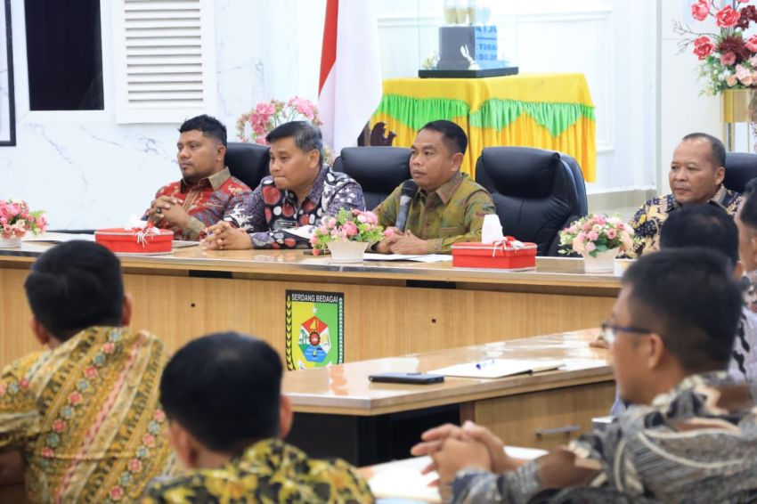 Bupati Sergai Tekankan Kepatuhan Regulasi dalam Pengelolaan Anggaran dan Pengadaan Barang/Jasa