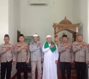 Kapolres Padang Lawas AKBP Dodik Yuliyanto Gelar Jumat Curhat di Masjid Al-Amanah, Warga Sampaikan Aspirasi, Polisi Langsung Beri Solusi