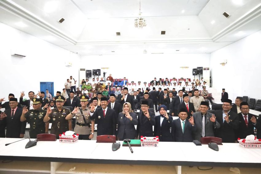 Paripurna HUT Madina ke-27 Digelar, Bupati Saipullah Soroti IPM Naik dan Pengangguran Turun