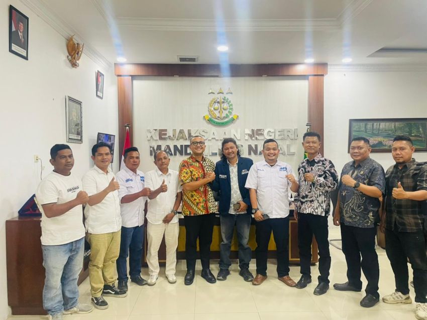 Silaturrahmi JMSI Tabagsel dan Kejari Madina: Media Diminta Jadi Garda Depan Tangkal Hoaks