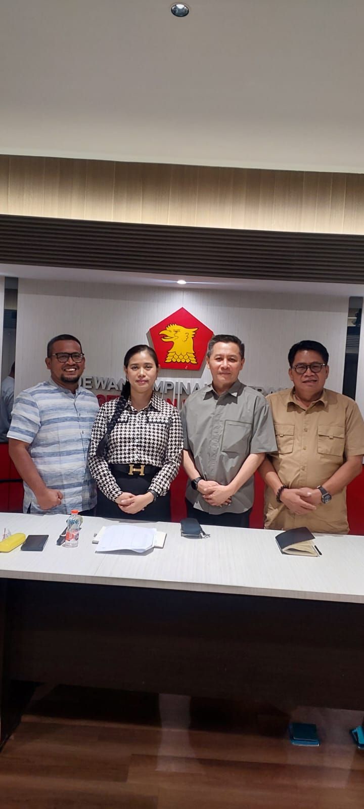 Bendum Gerindra Sumut Meriyawati Amelia Prasetyo (Bunda Yin) dan CEO Sumut24 Rianto Dorong Gagasan KOMID Dukung Prabowo