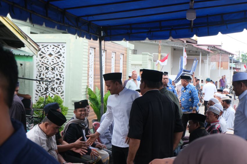 Wali Kota Tanjungbalai Melayat ke Rumah Duka Istri Mantan Wali Kota Waris Thalib