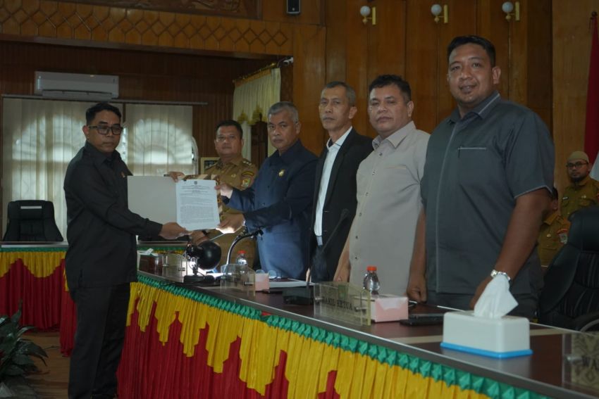 Wakil Bupati Rianto Hadiri Paripurna, Terima Rekomendasi LKPJ 2025 dari DPRD Asahan