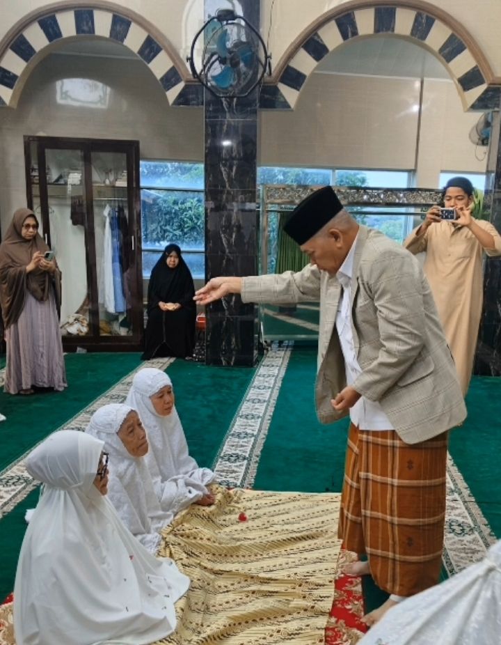 Walimatul Safar Haji Jamaah Masjid Assyakirin, Tiga Calon Haji Dilepas dengan Doa Bersama