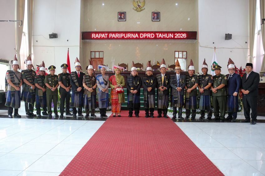Rapat Paripurna DPRD Peringatan Hari Jadi ke-155 Kota Pematangsiantar, di Gedung Harungguan