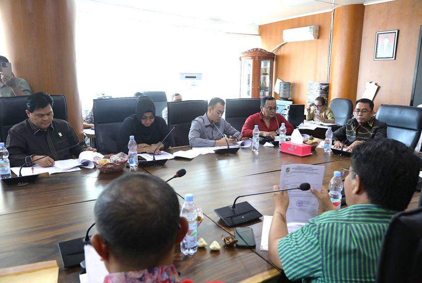 Terkait Mekanisme Pengurusan Persetujuan Bangunan Gedung (PBG), Komisi 4 DPRD Kota Medan gelar RDP
