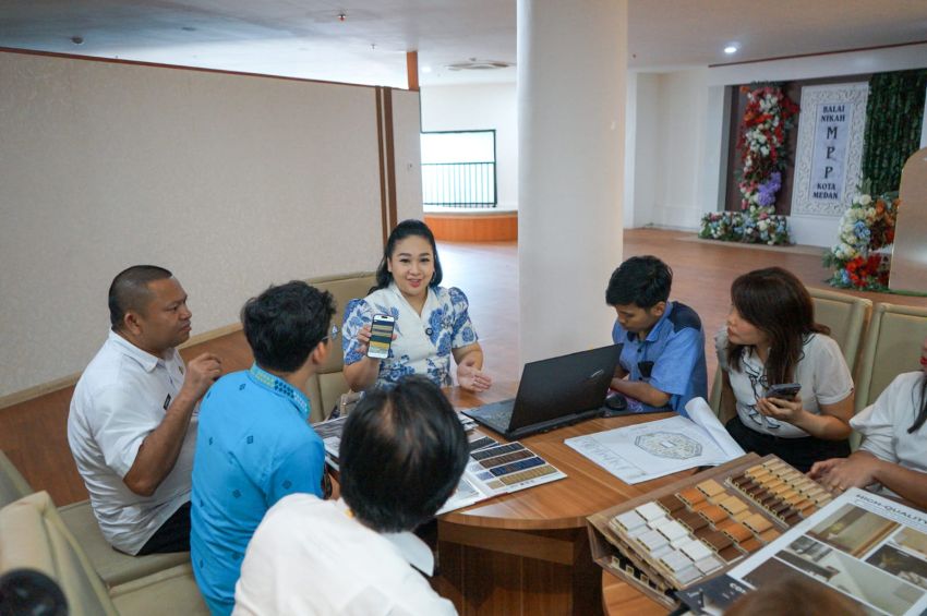 Airin Rico Waas Pastikan Dekranas Mall Medan Tampil Berkelas