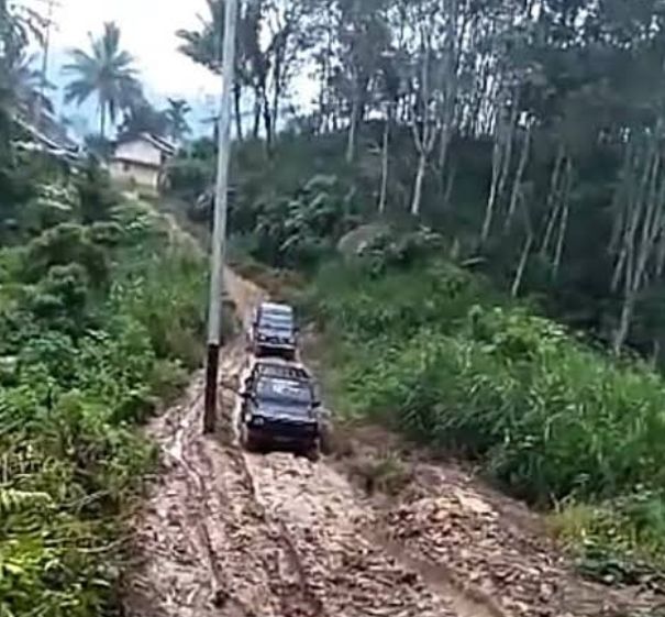 Anggaran Rp238,8 Miliar, Tiga Proyek Jalan Sipiongot Masuk Tahap Pelaksanaan