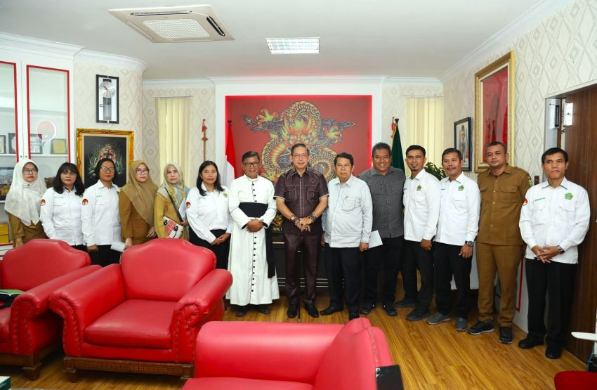 Ketua DPRD Medan Respons Kekurangan Guru Agama Katolik, Dorong Disdik Segera Bertindak