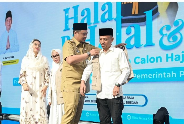 Tepung Tawari Calon Jemaah Haji,  Bobby Nasution: Jaga Kesehatan, Kekompakan, dan Nama Baik Sumut