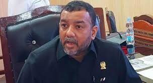 Tingkatkan Pelayanan, Rommy Van Boy Minta Pengadaan Armada Pemadam Bertangga 100 Meter Direalisasikan