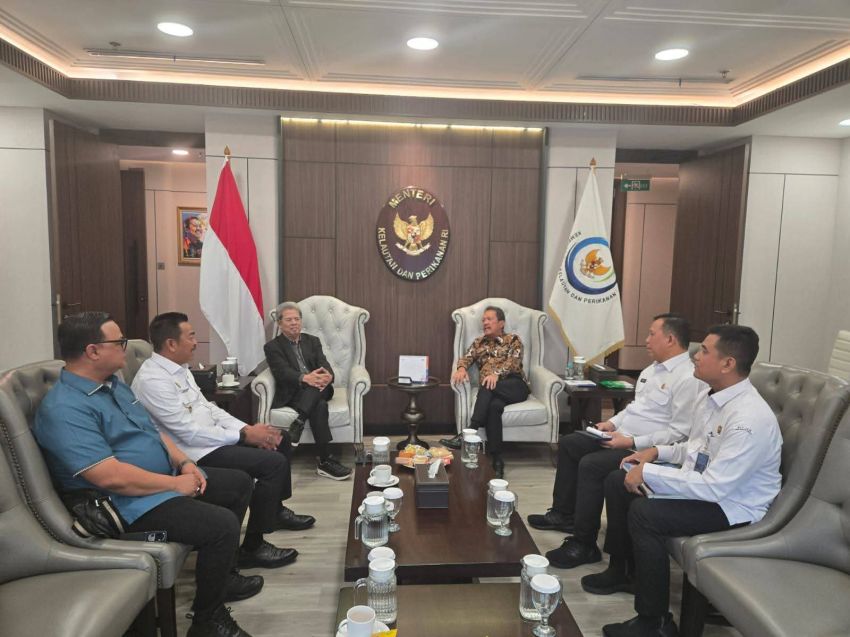 Gerak Cepat ke Jakarta, Bupati Saipullah Nasution Temui Menteri KKP, Perjuangkan Nasib Nelayan Madina
