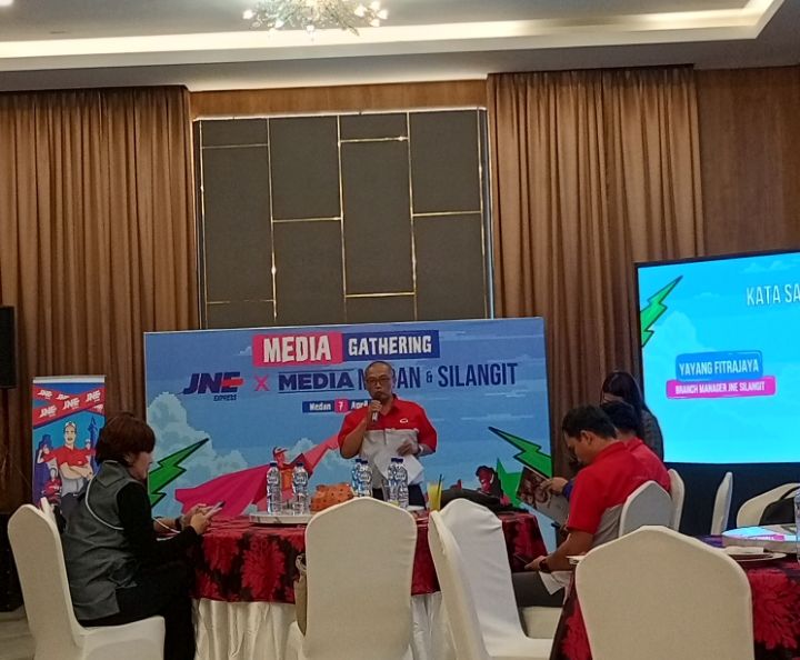 JNE Gelar Media Gathering Bersama Insan Pers Medan dan Silangit Bertabur Hadiah