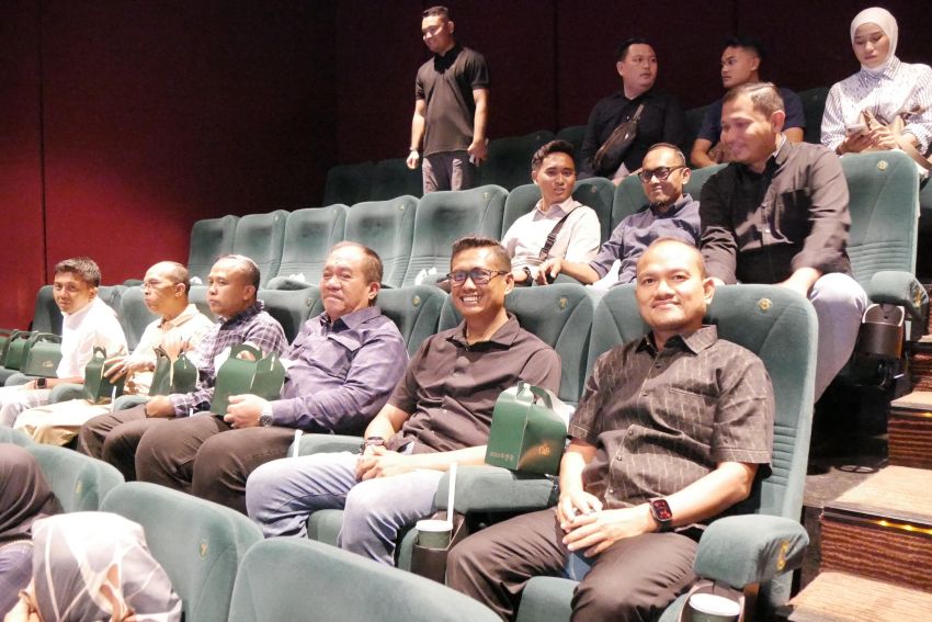 Wali Kota Tanjungbalai Nobar Film The Hostage&rsquo;s Hero, Perkuat Nasionalisme dan Sinergitas Forkopimda