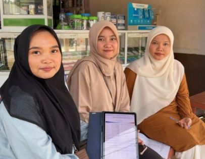 Petugas PAB BRILink  Kunjungan ke Agen BRILink Untuk Menawarkan Produk Asuransi Jiwa