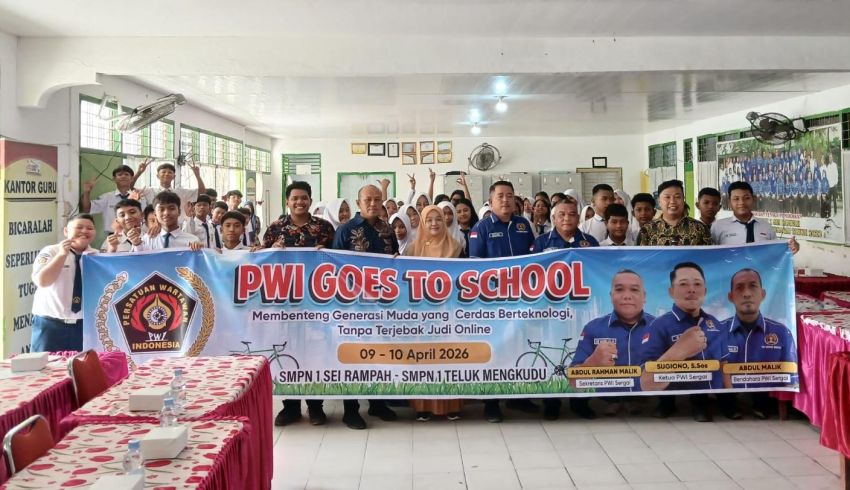 PWI Sergai Gelar Sosialisasi &ldquo;Goes to School&rdquo;, Edukasi Bahaya Judi Online di Kalangan Pelajar