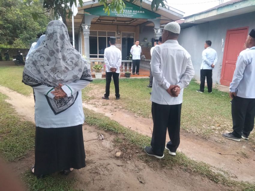 KUA Serba Jadi Rutin Gelar Apel Pagi, Perkuat Disiplin dan Kualitas Pelayanan
