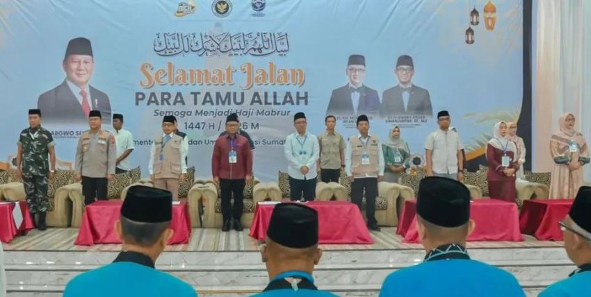 Tangis Haru Iringi Keberangkatan Jemaah Haji Padangsidimpuan, Wali Kota Titip Pesan Menyentuh