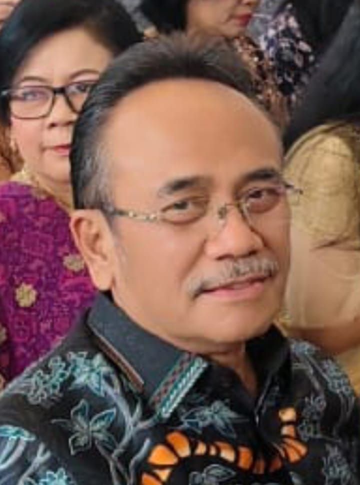 PUD Pembangunan Nyaris Kolaps, Godfried Effendy Lubis : "Jajaran Direksi Jangan Tidur"