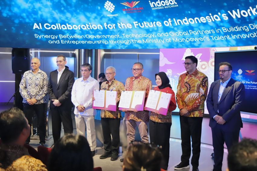 Indosat, Wadhwani, dan Kemnaker Teken MoU Cetak 1 Juta Talenta Digital Indonesia melalui AI