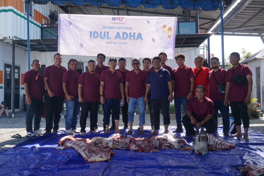 BNCT dan BSI Kolaborasi Salurkan Hewan Kurban untuk Masyarakat Bagan Deli