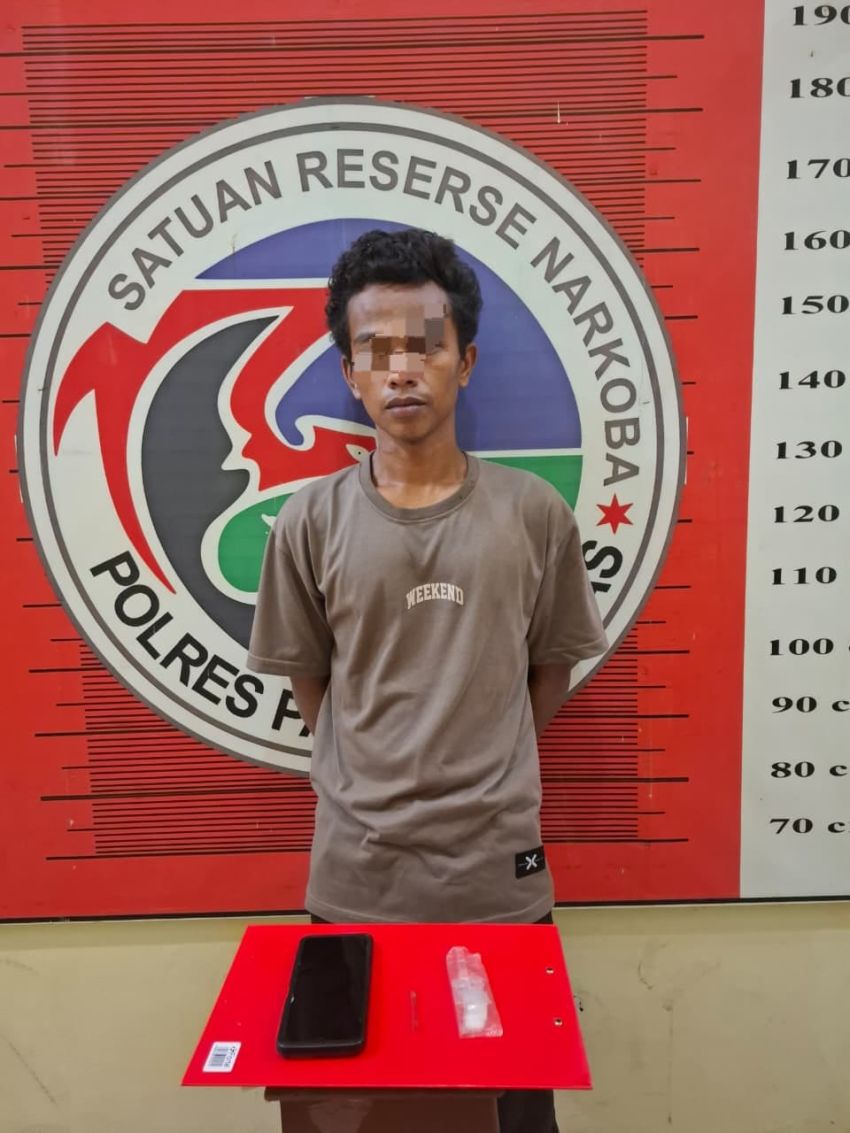 Digerebek Tengah Malam! Pria di Pasar Sibuhuan Diciduk Polisi, Diduga Terlibat Sabu