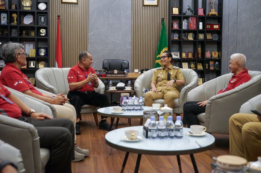Wali Kota Medan Rico Waas Dukung Turnamen Pingpong Lansia Sambut HLUN 2026