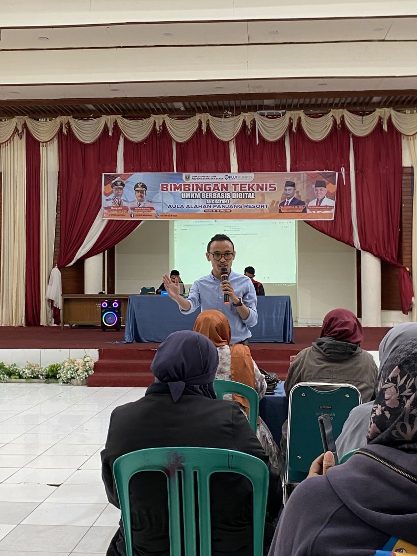 Supri Ardi Dorong Literasi AI untuk Pengembangan UMKM di Era Digital
