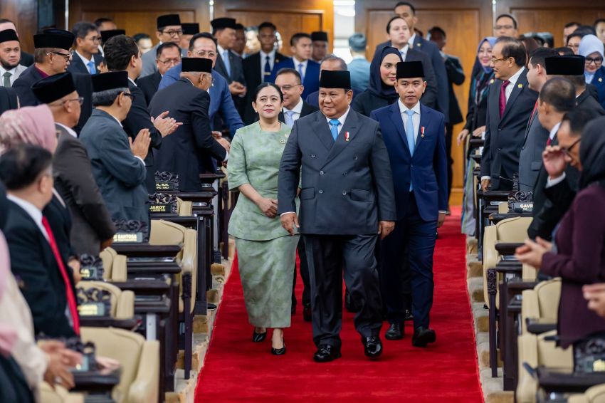 Puan Maharani Sambut Kehadiran Presiden Prabowo di Paripurna DPR Bahas RAPBN 2027