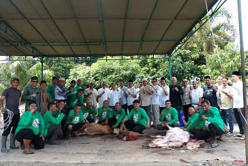 Idul Adha dan Semangat Berbagi, Bank Sumut Salurkan Ratusan Paket Daging Kurban untuk Masyarakat